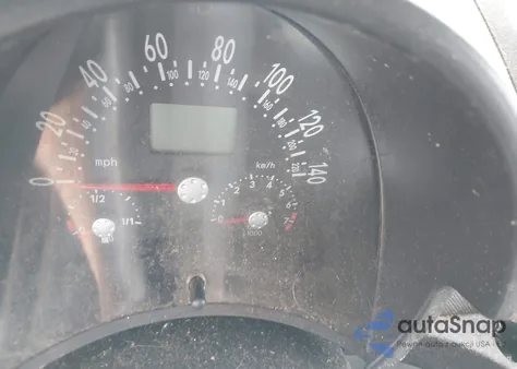 2003 Volkswagen New Beetle Gls 2.0L z USA, uszkodzony, nr VIN 3VWCK21C53M420749